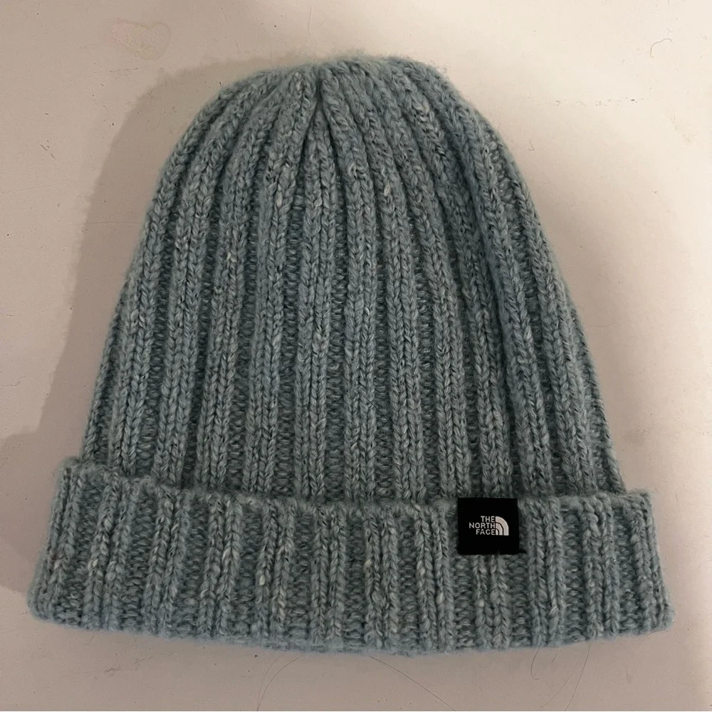 The North Face Aqua Blue Rib Knit Women’s Winter Ski Hat Beanie